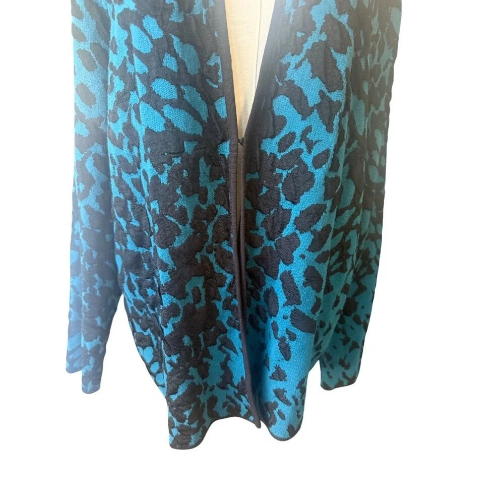 Chicos Long Blue‎ Animal Leopard Print Cardigan Sweater Size L Cotton Cheetah